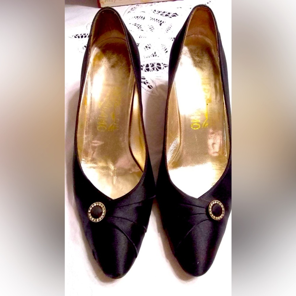 Salvatore Ferragamo Womens Shoes, Black Silk Uppers, Size 7A, 6.5, Leather